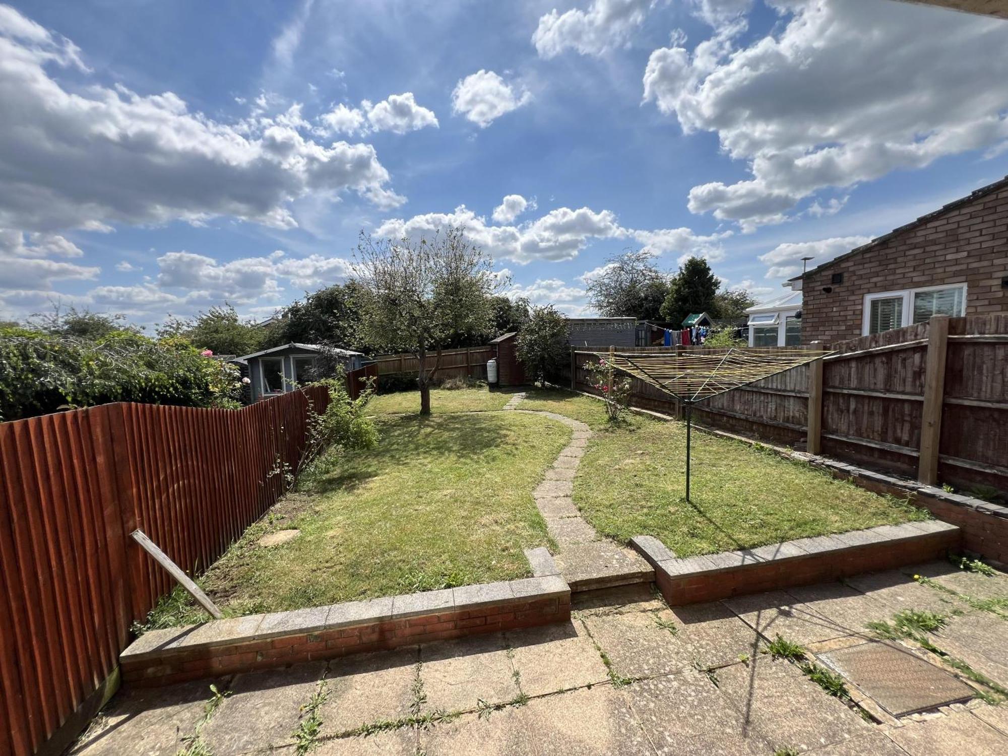 Villa Charming 3-Bed House In Leighton Buzzard Exterior foto