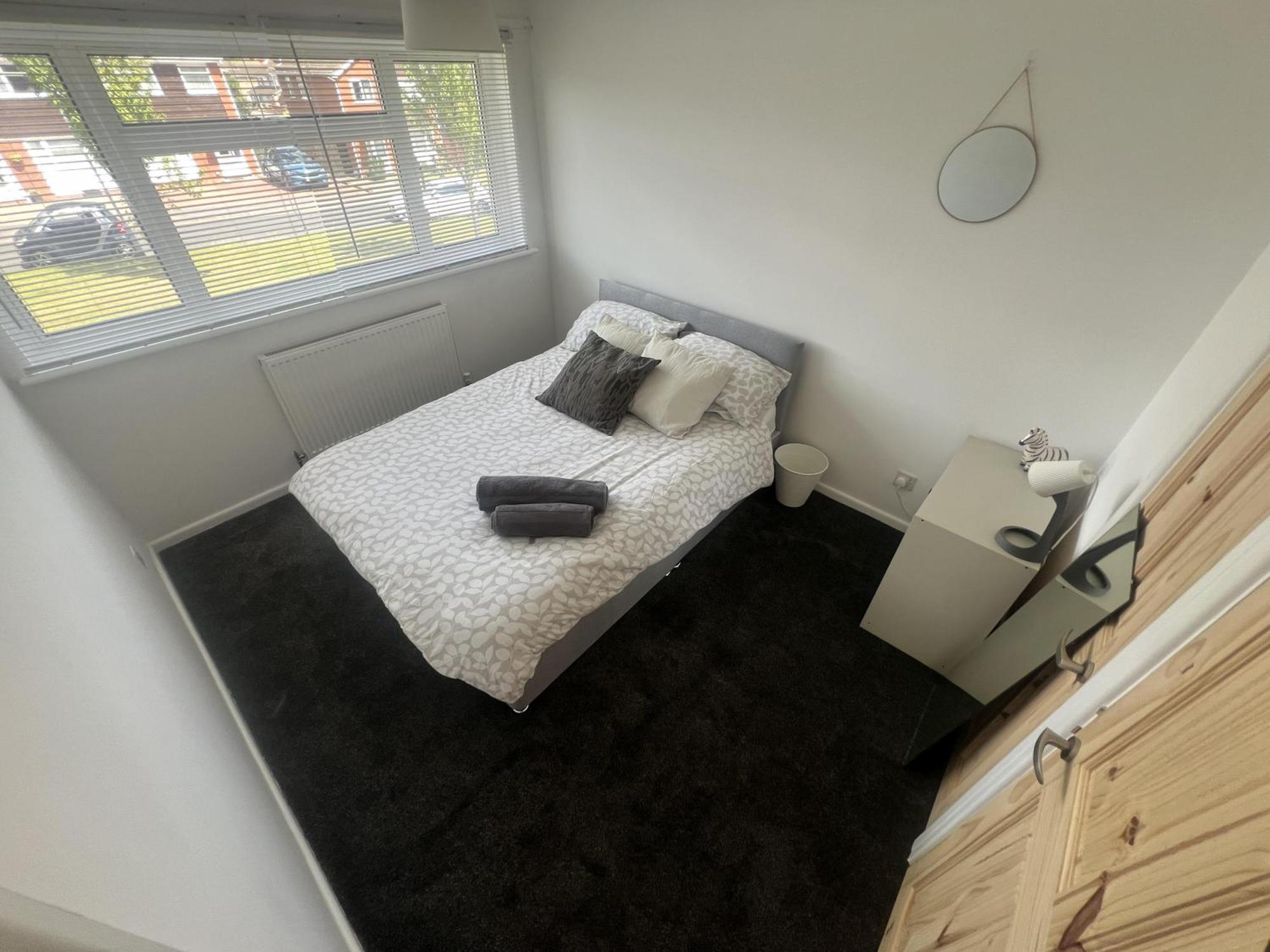 Villa Charming 3-Bed House In Leighton Buzzard Exterior foto